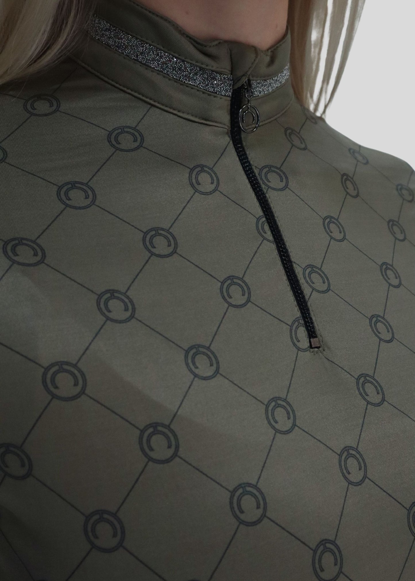 Movina AO Printed Polo manga larga con Caviar Crystal Deco - Dusty Green